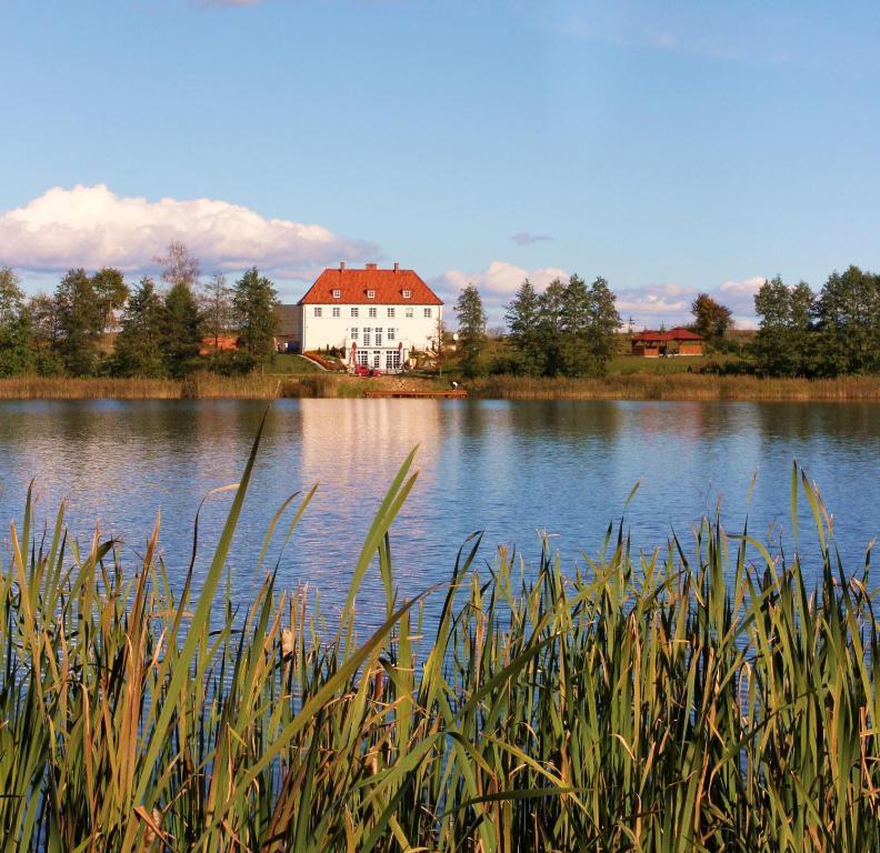 Gosciniec Rycerski Bed and Breakfast Paprotki Exteriör bild
